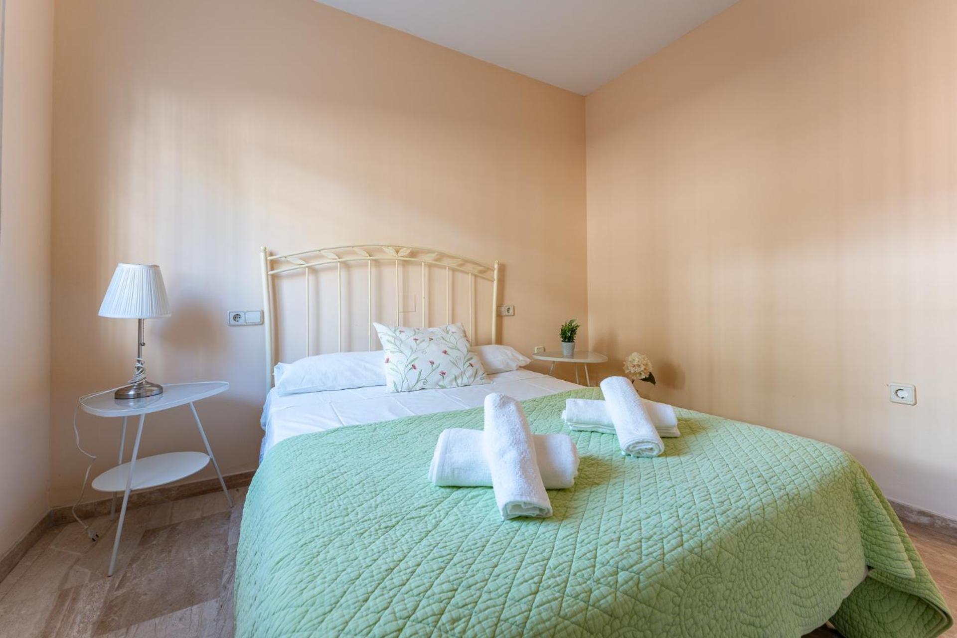 Malagasuite Costa Sol Oasis Torremolinos Luaran gambar